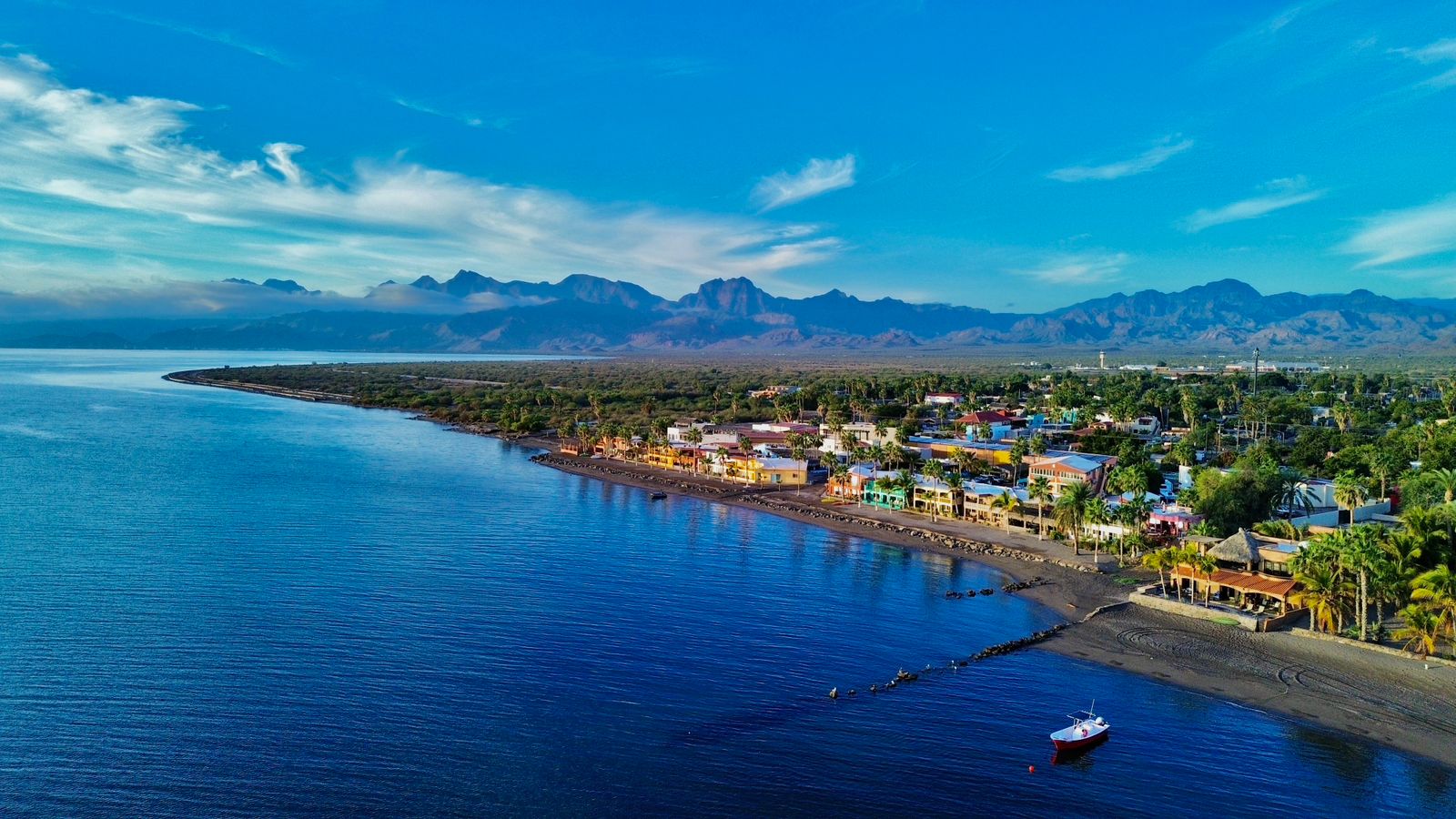 loreto shore